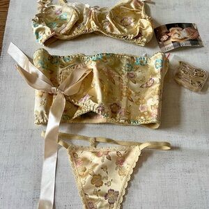 Elegant Moments Gold Bra and Matching Waist Cincher and G-string